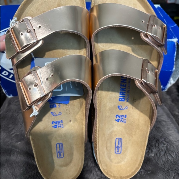 Birkenstock Arizona Metallic Copper with white soles size 42 (11) - Picture 3 of 8